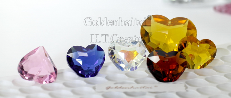 Crystals Heart Pendants 